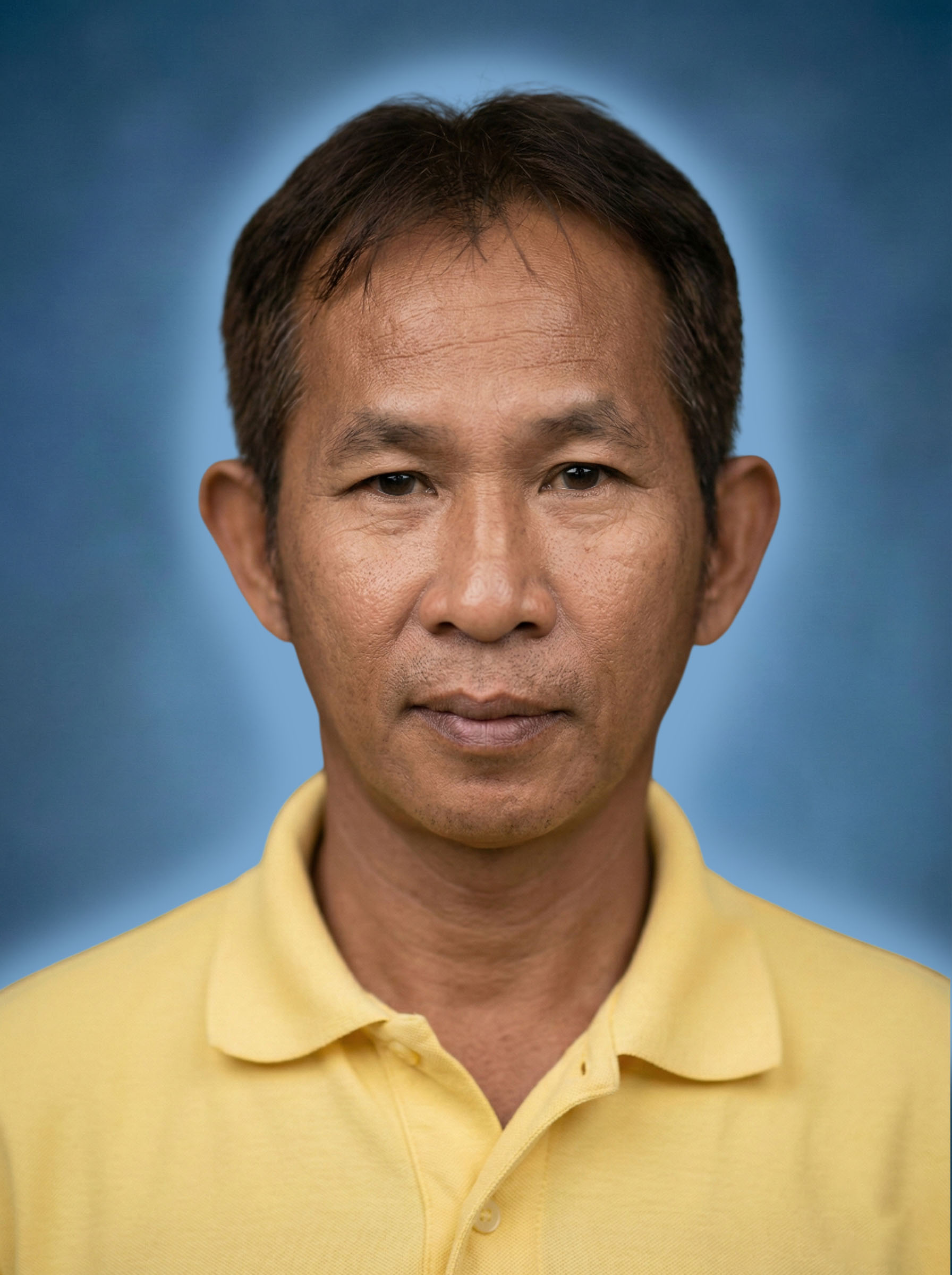 นายบุญมา แซ่อึ๊ง